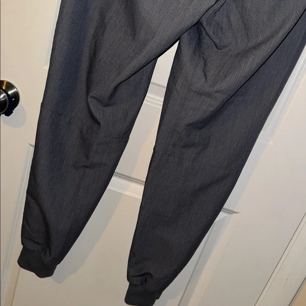 Figs tech collection men graphite grey drawstring Tansen Jogger Scrub Pants Med